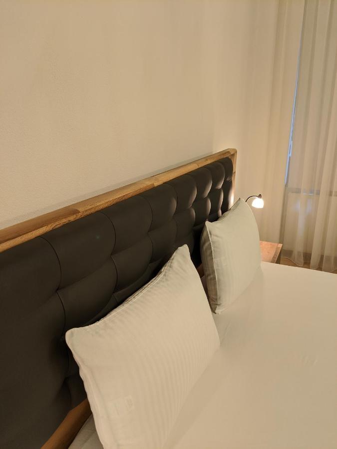 טימישוארה Flora Residence מראה חיצוני תמונה