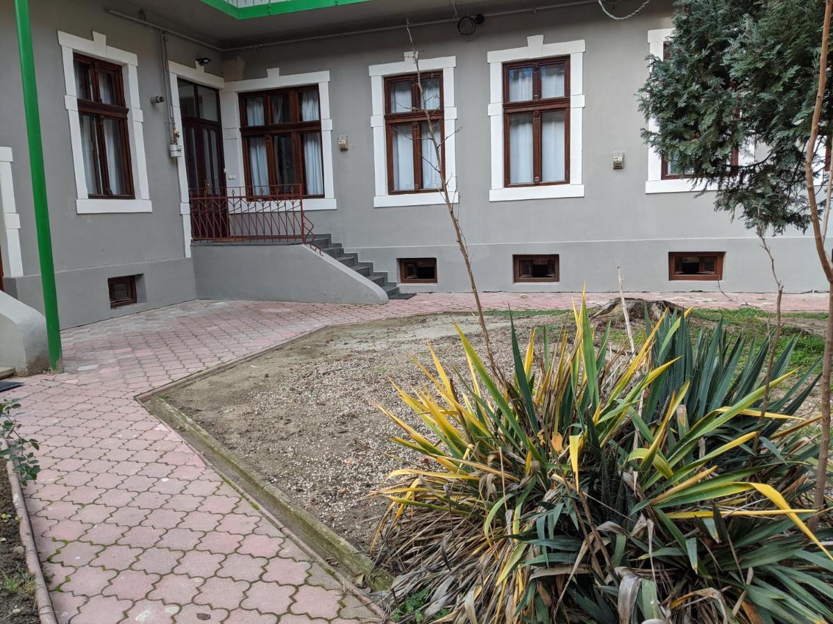 טימישוארה Flora Residence מראה חיצוני תמונה